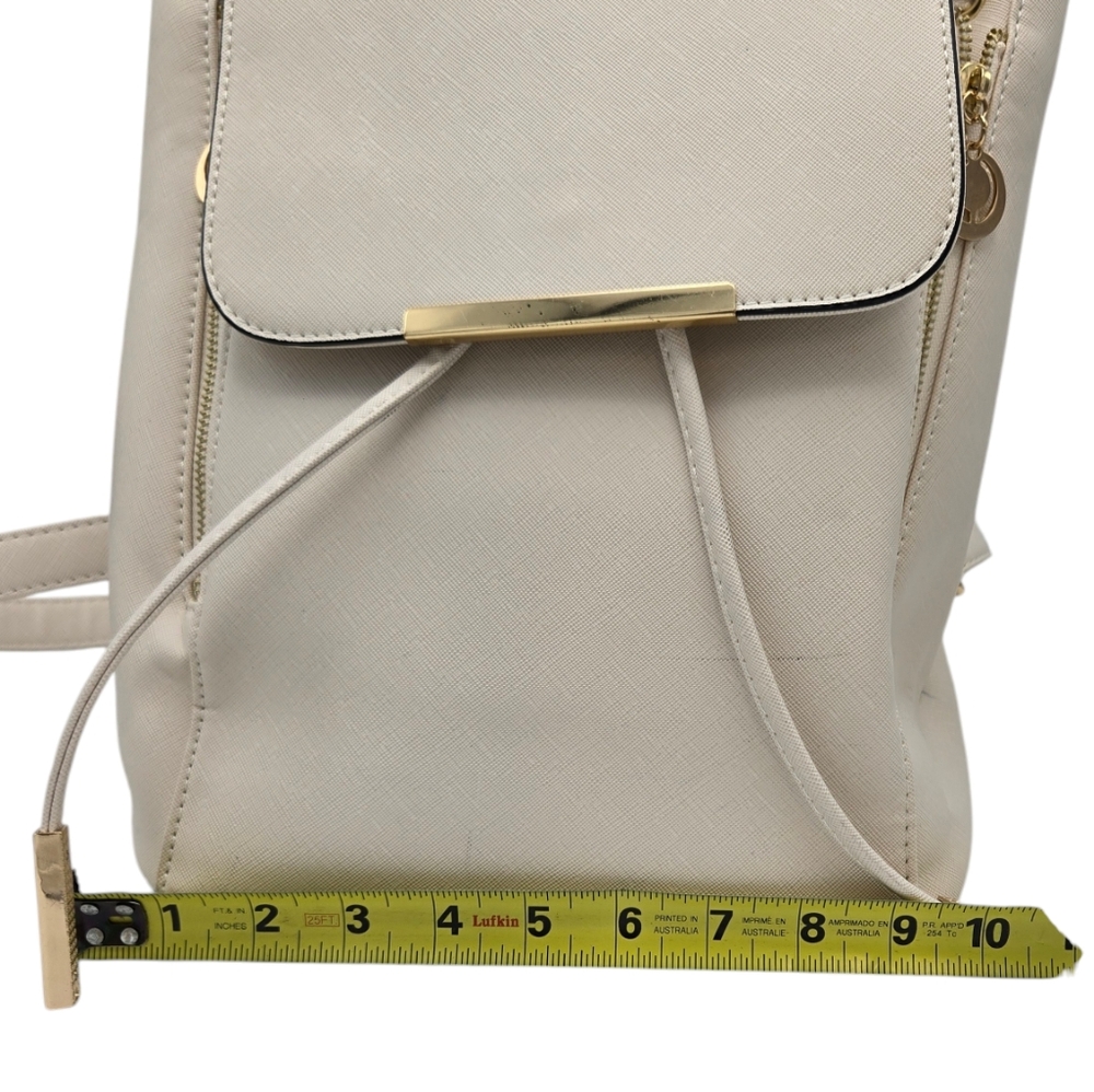Wink Kangaroo Backpack Purse Bag Winter White Side Zippers Adjustable Straps - Picture 13 of 16